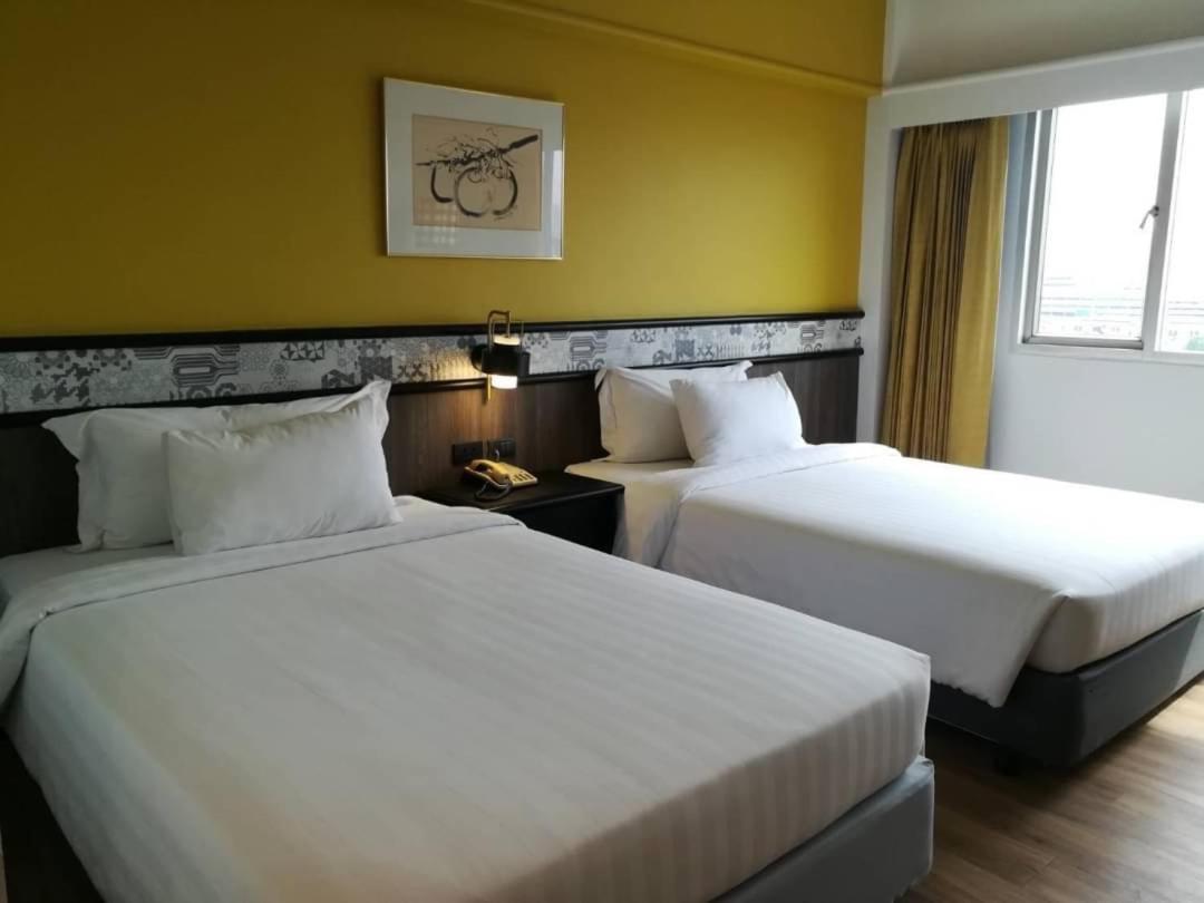 Witz Bangkok Ramkhamhaeng Hotell Exteriör bild