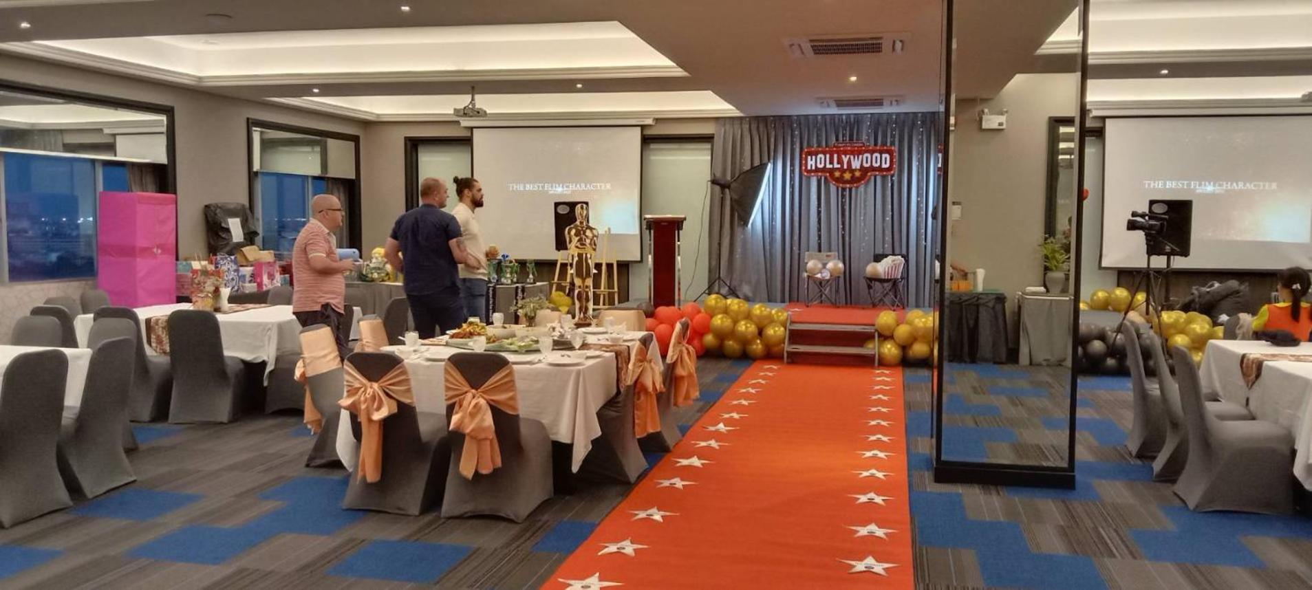 Witz Bangkok Ramkhamhaeng Hotell Exteriör bild