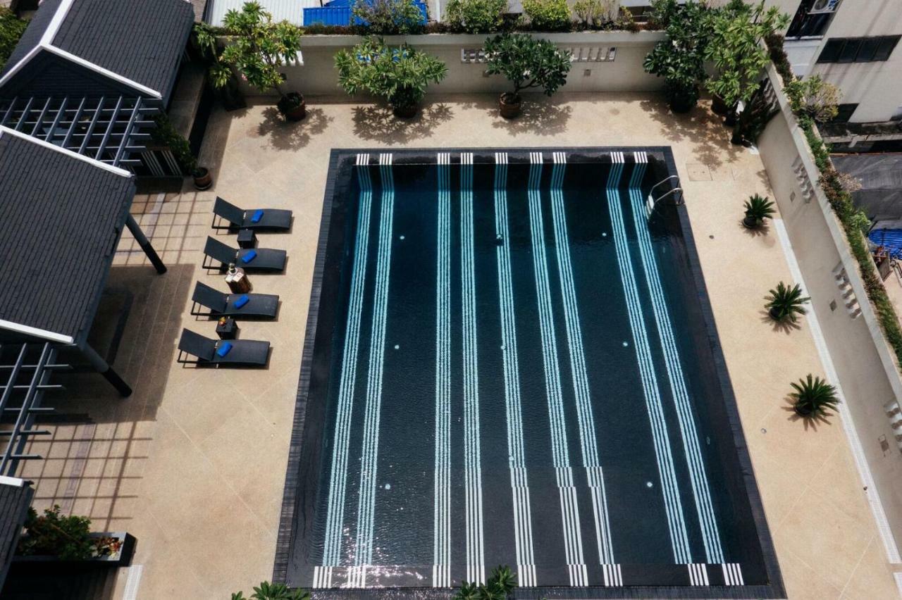 Witz Bangkok Ramkhamhaeng Hotell Exteriör bild