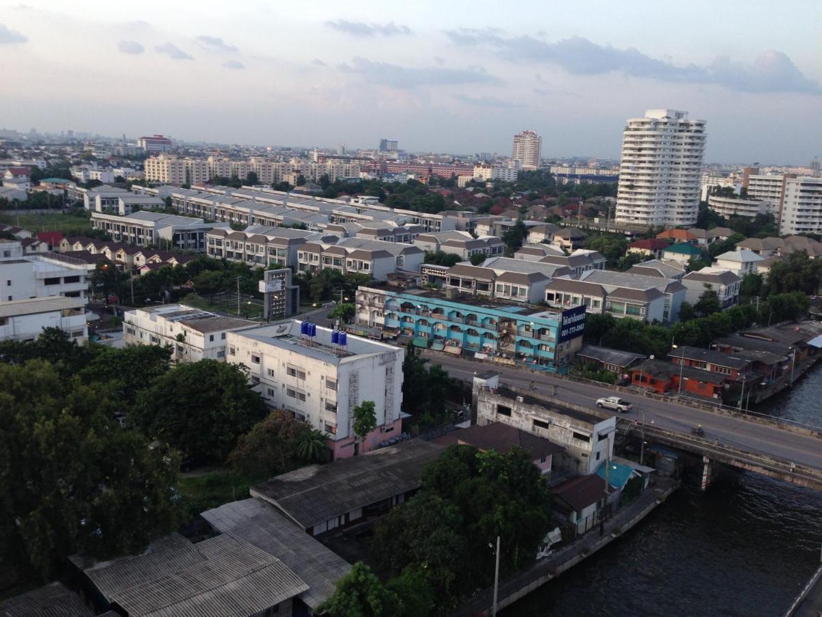 Witz Bangkok Ramkhamhaeng Hotell Exteriör bild