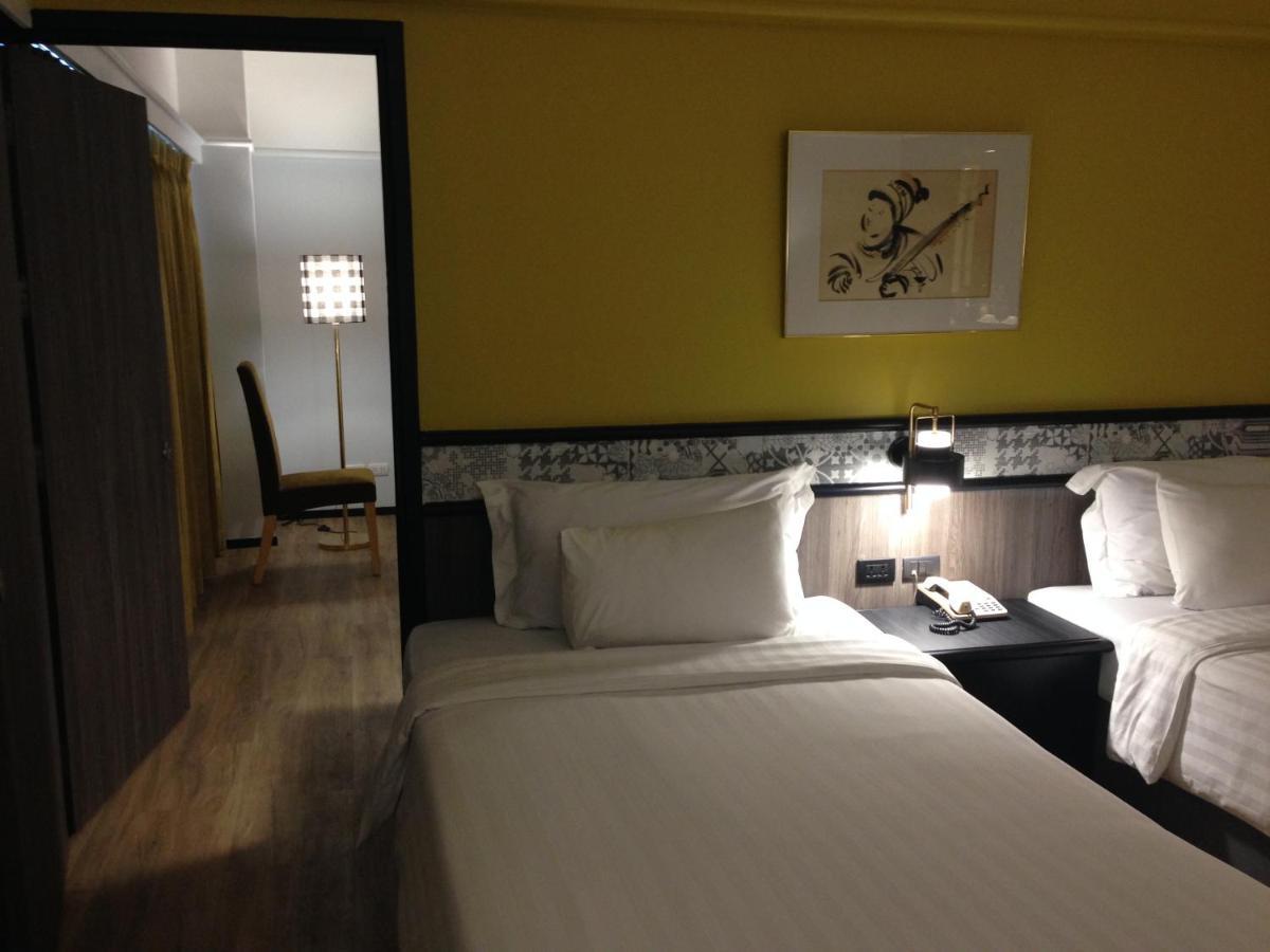 Witz Bangkok Ramkhamhaeng Hotell Exteriör bild